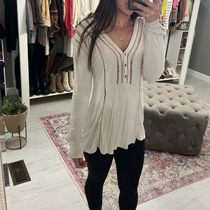 Long sleeve top